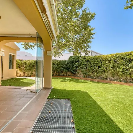 Casa de Férias 3068 Luxury Family Townhouse In Elviria,