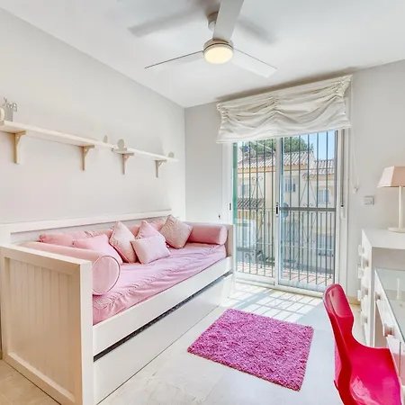 Holiday home 3068 Luxury Family Townhouse In Elviria, *